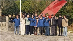 銀橋團建紀實：踏紅色足跡，攀青山之巔，凝聚奮進力量！